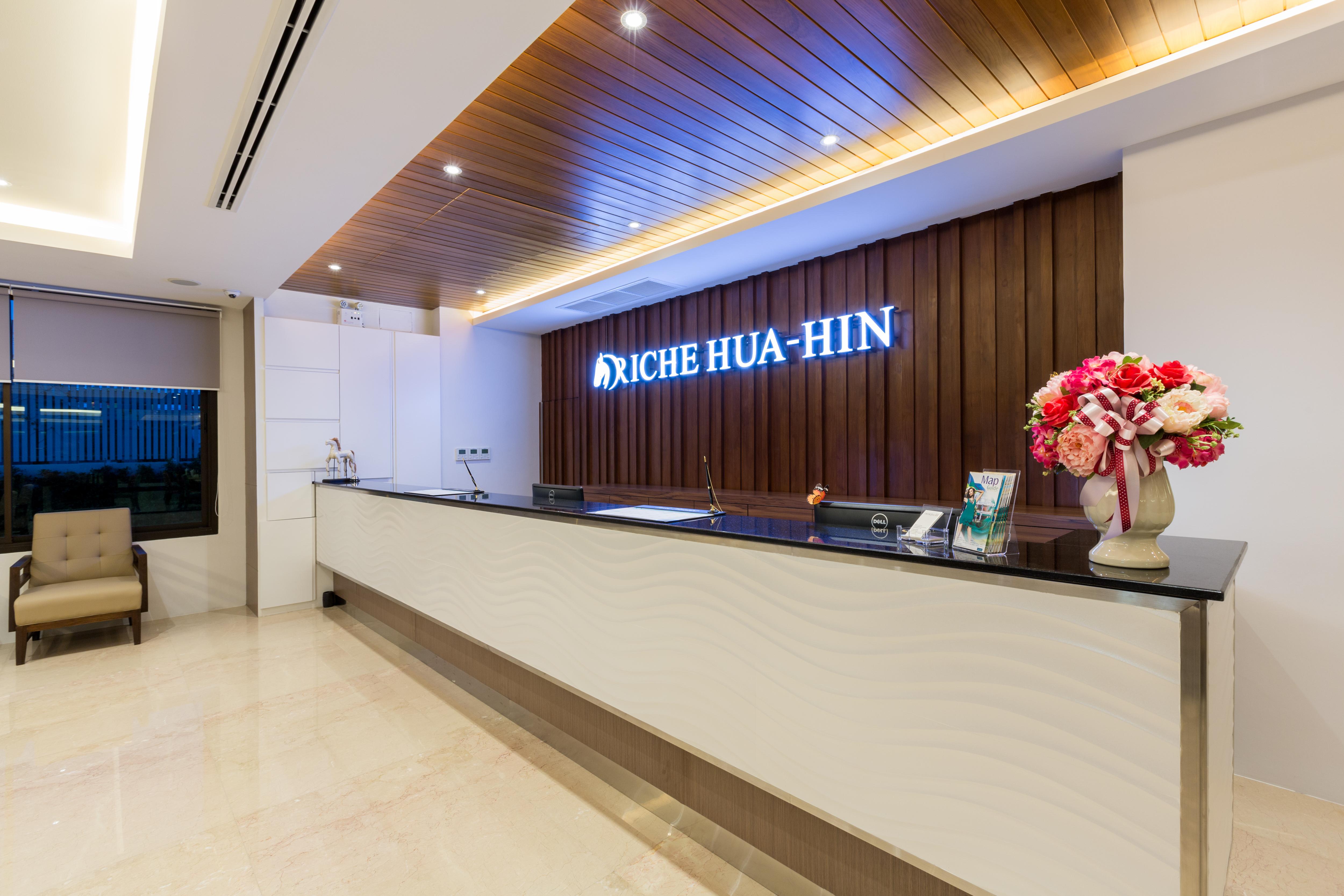 Riche Hua Hin Hotel - Sha Plus Dış mekan fotoğraf